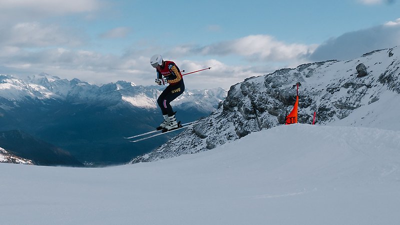 Måns Abersten på träningsläger i Stelvio. Foto: Philip Juliusson, SSF