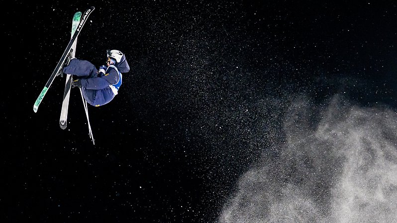 Jesper Tjäder under träning inför big air-kvalet. Foto: Bildbyrån.