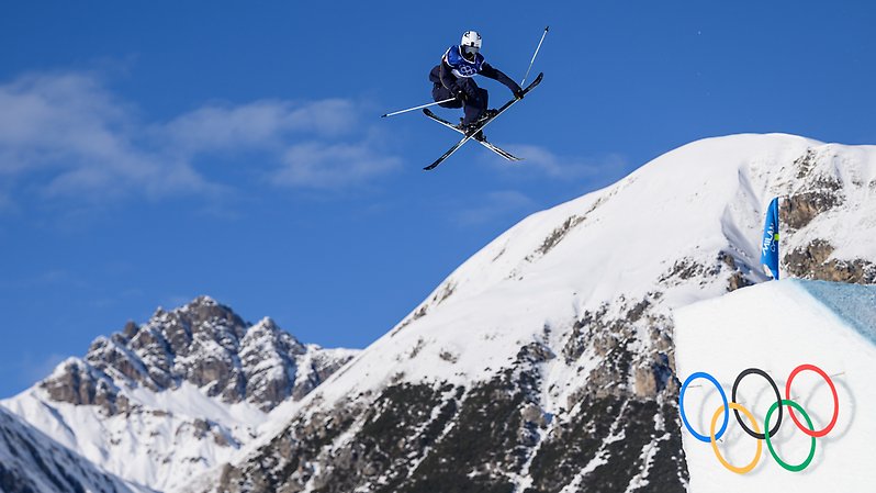 Jesper Tjäder under slopestylekvalet. Foto: Bildbyrån. 