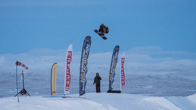 Säsongens första FIS-tävling i Kiruna blev succé. Foto: Jonathan Vitblom. 